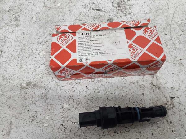 CAPTEUR DE VITESSE DE CONDUITE RENAULT - Vue 1